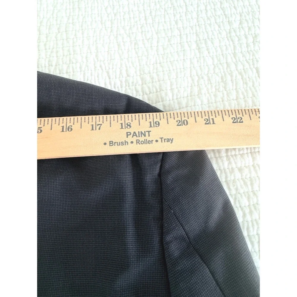 Tommy Hilfiger Mens 3 Button Suit Set Charcoal Grey Made in USA Pleated Cuffed